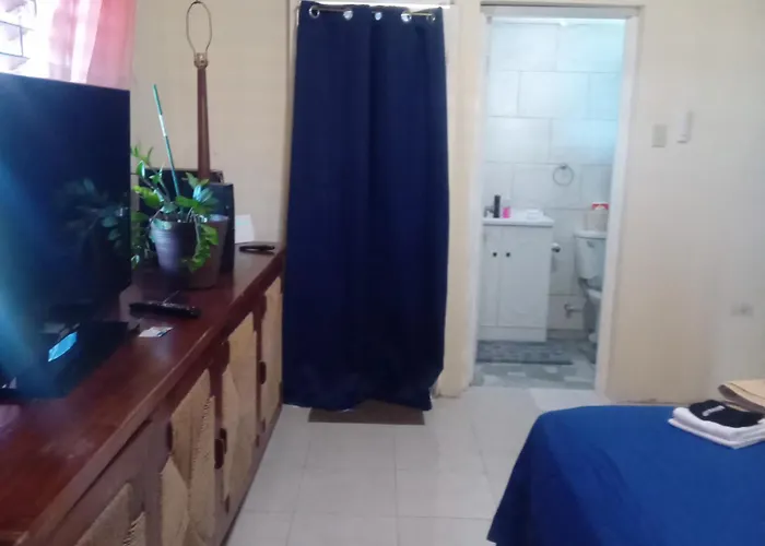 Tambell Haven Guest Villa